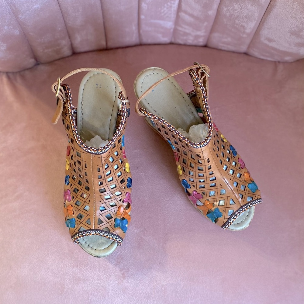 Handmade, Leather, Mexican Sandal Wedges, Huarache - Picture 2 of 3